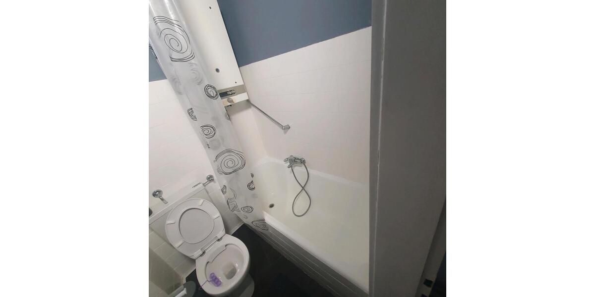 Etagenwohnung Stuttgart Stuttgart-Ost - 2 Zimmer, 80 m&sup2;, 1.200&euro; | Angebot:25860173