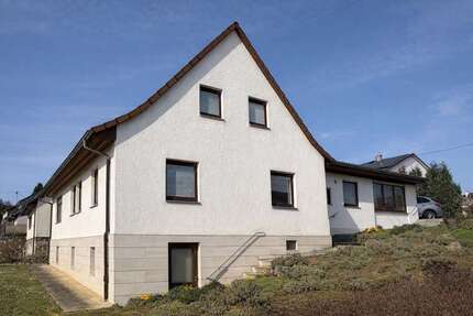 Haus Aspach - 7 Zimmer, 193 m&sup2;, 520.000&euro; | Angebot:25724102