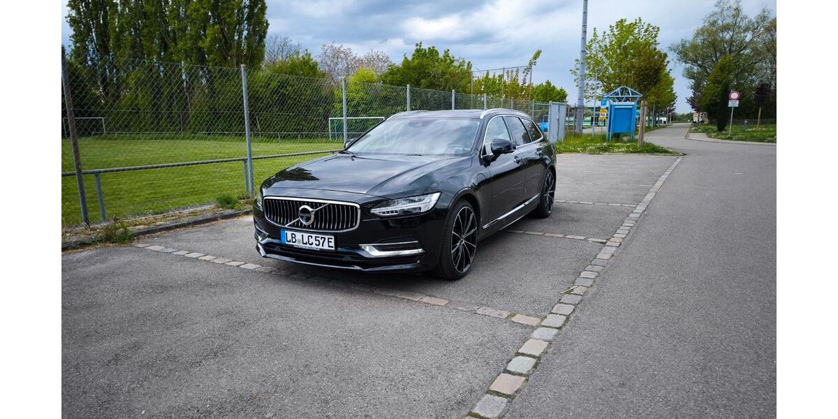 Volvo V90 158.000 km 21.000 &euro; Erdmannhausen 71729