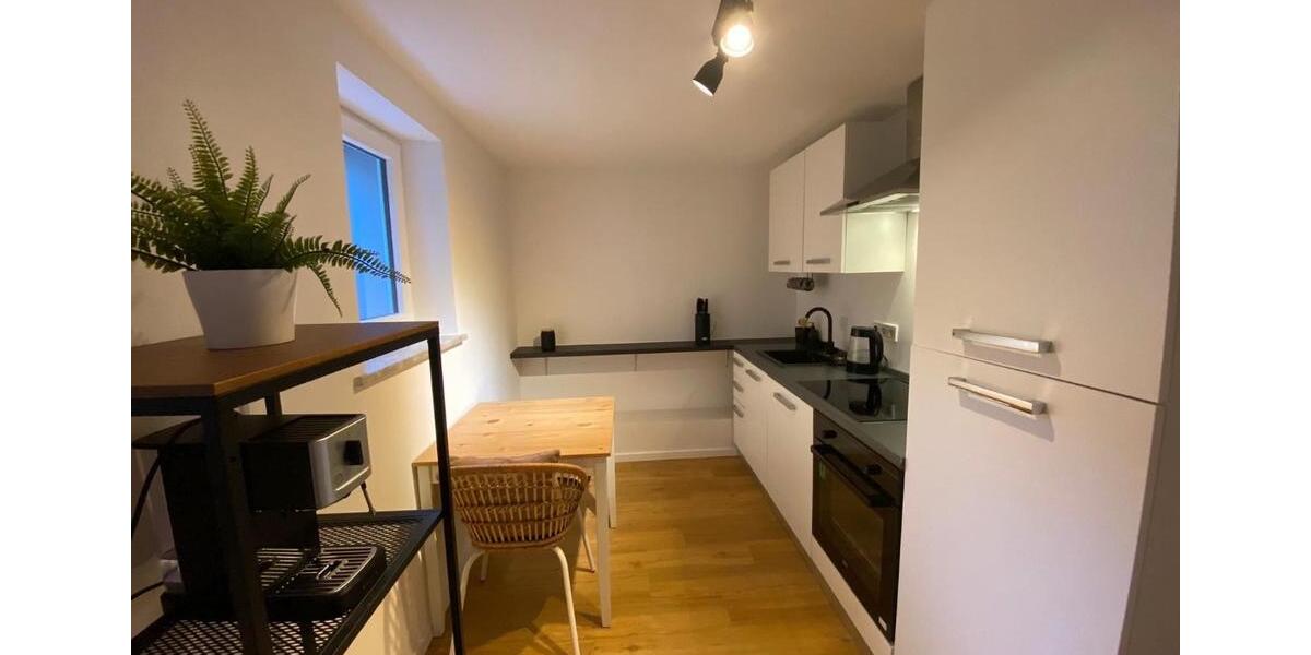 Etagenwohnung Stuttgart Zuffenhausen - 1.5 Zimmer, 30 m&sup2;, 990&euro; | Angebot:26003067