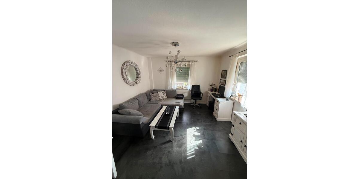 Mehrfamilienhaus, Wohnhaus Marbach am Neckar - 7 Zimmer, 165 m&sup2;, 390.000&euro; | Angebot:27200397