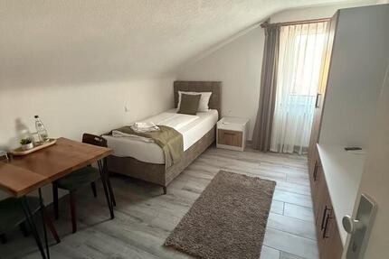 Wohnung Waiblingen - 1 Zimmer, 15 m&sup2;, 700&euro; | Angebot:27541516
