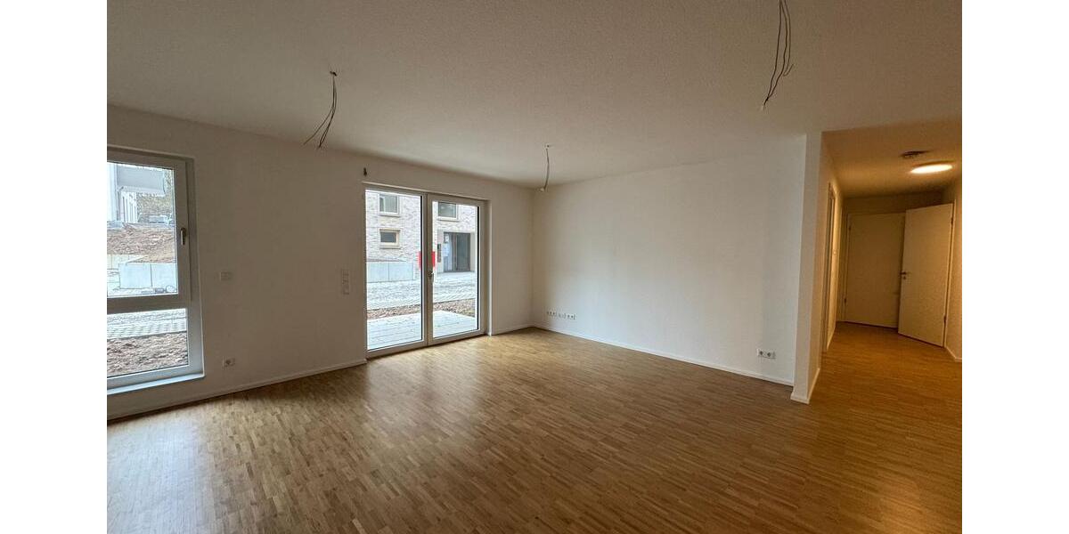 Erdgeschoßwohnung Remseck am Neckar - 3 Zimmer, 83 m&sup2;, 1.555&euro; | Angebot:25268984