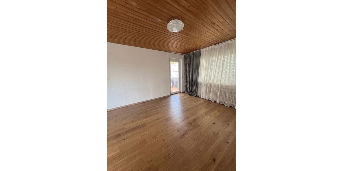 Etagenwohnung Filderstadt - 3.5 Zimmer, 85 m&sup2;, 340.000&euro; | Angebot:25841410