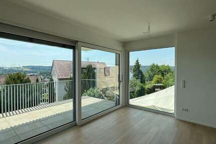 Wohnung Esslingen am Neckar Oberesslingen - 3 Zimmer, 81 m&sup2;, 1.585&euro; | Angebot:26006409