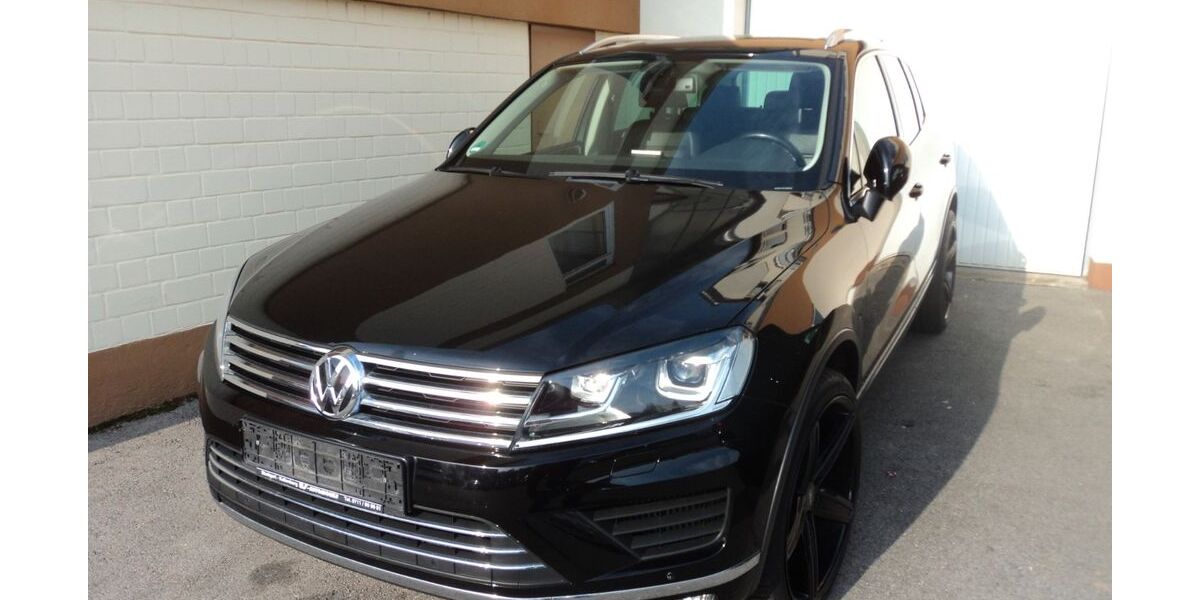 VW Touareg 150.000 km 19.900 &euro; Korntal-Münchingen 70825