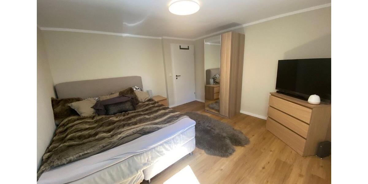 Etagenwohnung Stuttgart Zuffenhausen - 1.5 Zimmer, 30 m&sup2;, 990&euro; | Angebot:26003067