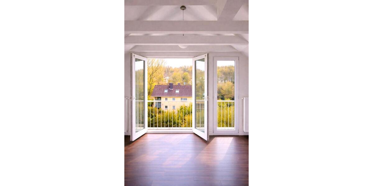 Dachgeschoßwohnung Stuttgart Feuerbach - 2.5 Zimmer, 62 m&sup2;, 334.000&euro; | Angebot:26000156