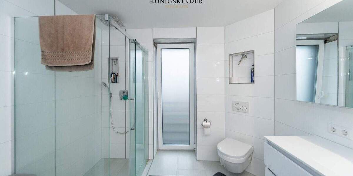 Einfamilienhaus Nordheim - 6 Zimmer, 202 m&sup2;, 990.000&euro; | Angebot:25680024