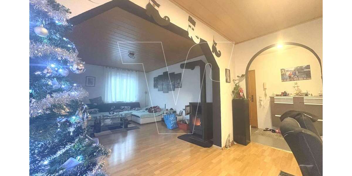 Etagenwohnung Murrhardt - 4 Zimmer, 100 m&sup2;, 250.000&euro; | Angebot:24217958