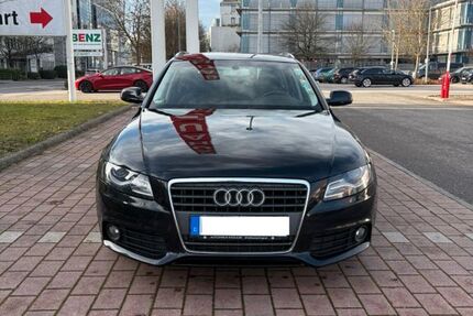 Audi A4 301.600 km 5.200 &euro; Stuttgart 70565
