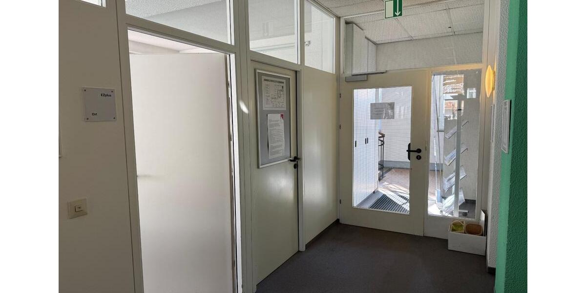 Gewerbeobjekt Stuttgart Stuttgart-Süd - 1.050&euro; | Angebot:25751992