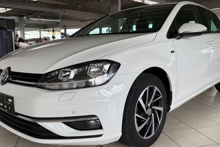 VW Golf 123.000 km 13.490 &euro; Neckarwestheim 74382