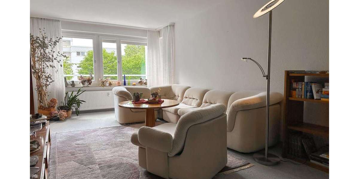 Etagenwohnung Esslingen Oberesslingen - 3.5 Zimmer, 90 m&sup2;, 295.000&euro; | Angebot:27050060