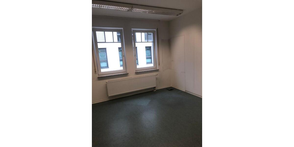 Gewerbeobjekt Besigheim - 1.400&euro; | Angebot:25094816