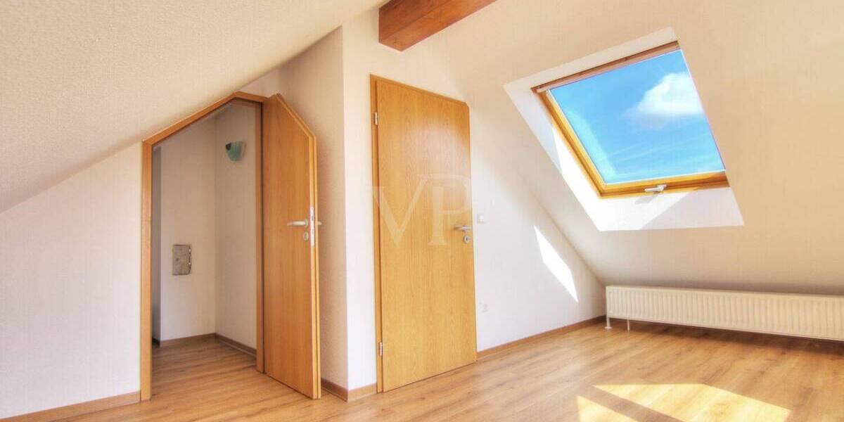 Doppelhaushälfte Weinsberg - 8 Zimmer, 165 m&sup2;, 1.990&euro; | Angebot:26820278