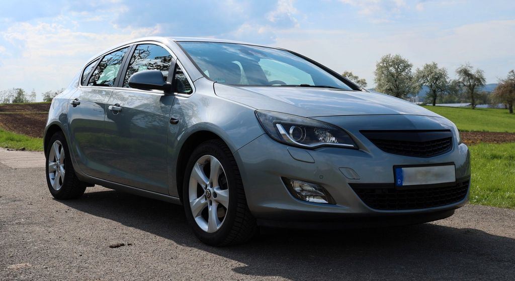 Opel Astra 134.000 km 7.499 &euro; Heilbronn 74080