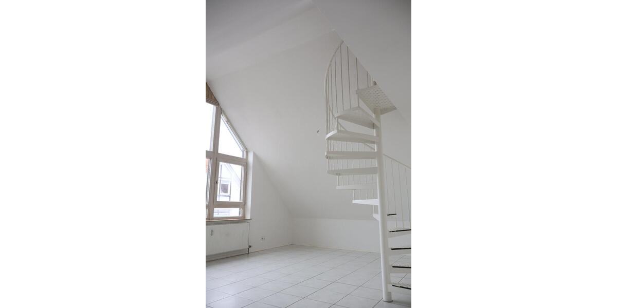Dachgeschoßwohnung Stuttgart Birkach - 2.5 Zimmer, 71 m&sup2;, 265.000&euro; | Angebot:27548615