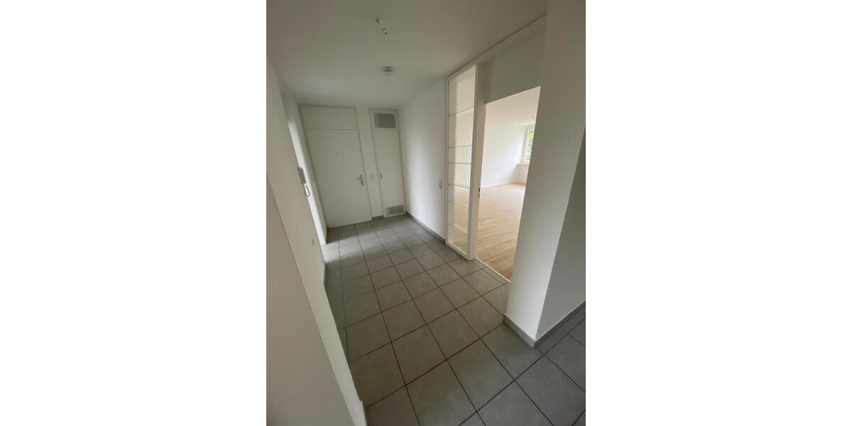 Etagenwohnung Backnang - 3 Zimmer, 75 m&sup2;, 850&euro; | Angebot:27581964