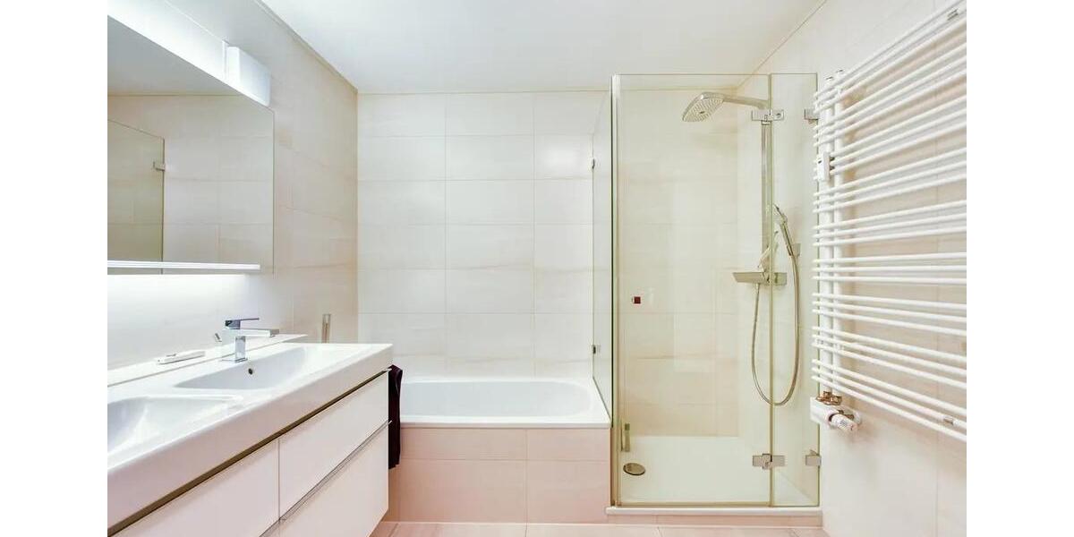 Etagenwohnung Leonberg - 3 Zimmer, 96 m&sup2;, 1.455&euro; | Angebot:27576617
