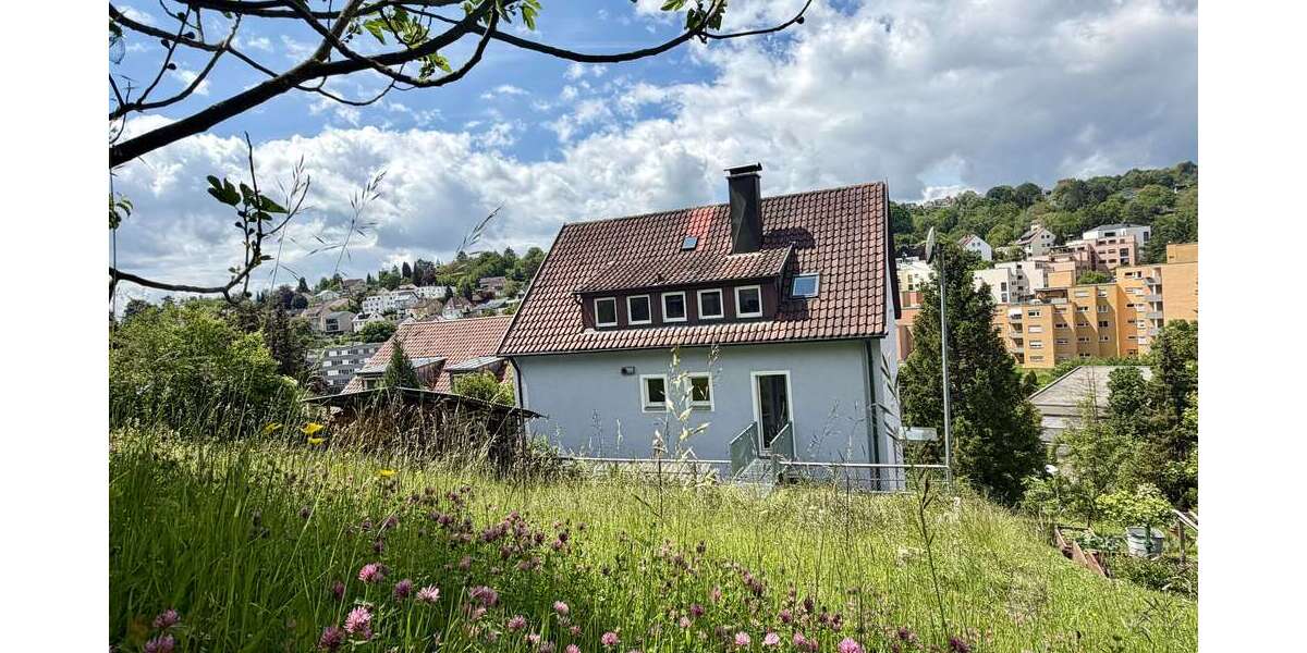 Einfamilienhaus Esslingen am Neckar Brühl - 10 Zimmer, 200 m&sup2;, 835.000&euro; | Angebot:26958615