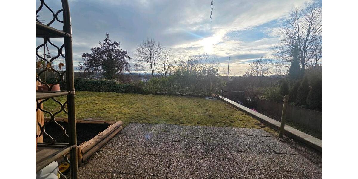 Erdgeschoßwohnung Stuttgart Vaihingen - 3 Zimmer, 80 m&sup2;, 1.700&euro; | Angebot:23909707