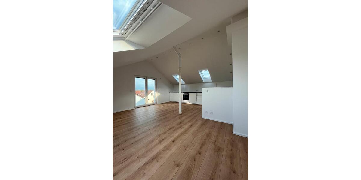 Dachgeschoßwohnung Korntal-Münchingen Münchingen - 3 Zimmer, 55 m&sup2;, 1.050&euro; | Angebot:26441792