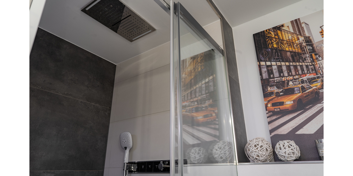 Seltenes High-Class Refugium in bester Stadtmitte – Kernsanierte Design-Wohnung mit Terrasse - 2.5 Schorndorf | Angebot:26820823