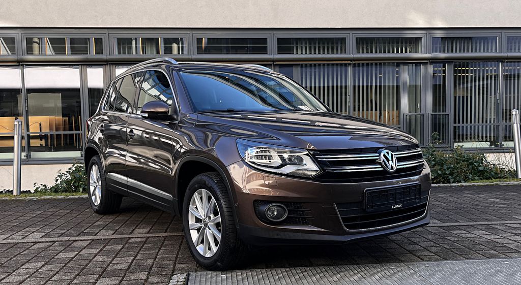 VW Tiguan 184.900 km 9.990 &euro; Stuttgart 70499