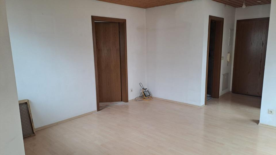 Dachgeschoßwohnung Schorndorf - 2 Zimmer, 48 m&sup2;, 600&euro; | Angebot:26125735