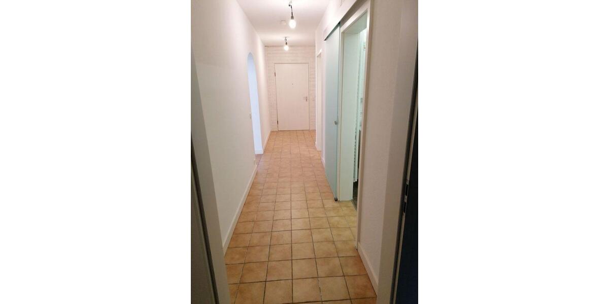 Erdgeschoßwohnung Plochingen - 2.5 Zimmer, 78 m&sup2;, 950&euro; | Angebot:27550009