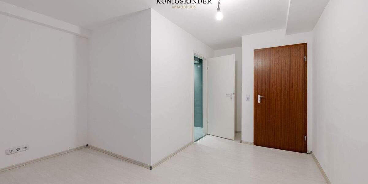 Etagenwohnung Stuttgart / Obertürkheim Obertürkheim - 3 Zimmer, 84 m&sup2;, 324.900&euro; | Angebot:25731723
