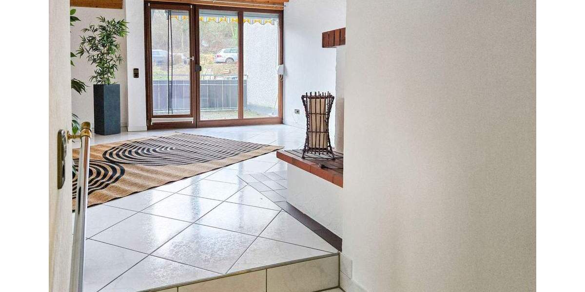 Etagenwohnung Freiberg am Neckar Beihingen - 2 Zimmer, 60 m&sup2;, 239.000&euro; | Angebot:25698024