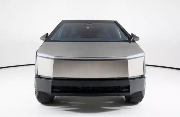 Tesla Andere 0 km 110.000 &euro; Untergruppenbach 74199