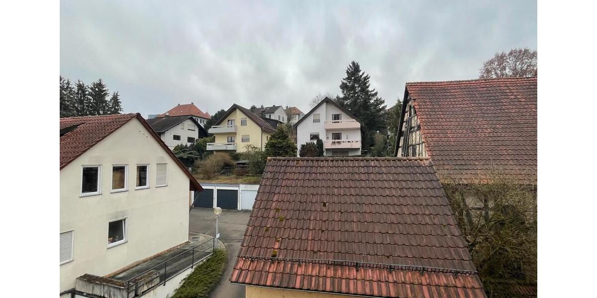 Dachgeschoßwohnung Marbach am Neckar - 2.5 Zimmer, 69 m&sup2;, 700&euro; | Angebot:26423409