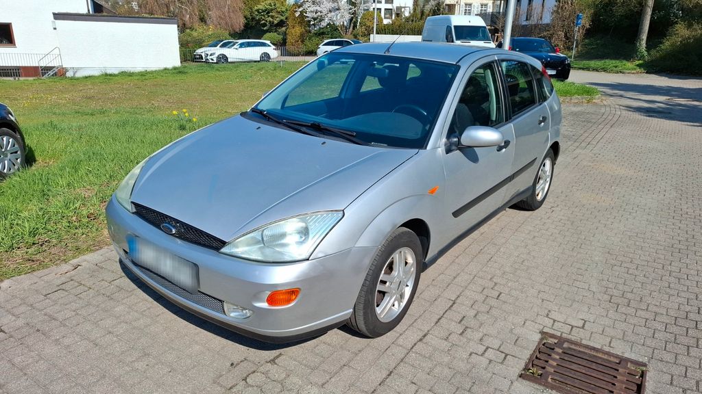 Ford Focus 174.000 km 1.300 &euro; Heilbronn 74074
