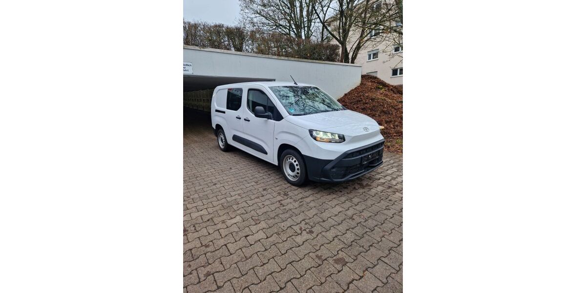 Toyota Proace City 47.000 km 20.250 &euro; Böblingen 71032