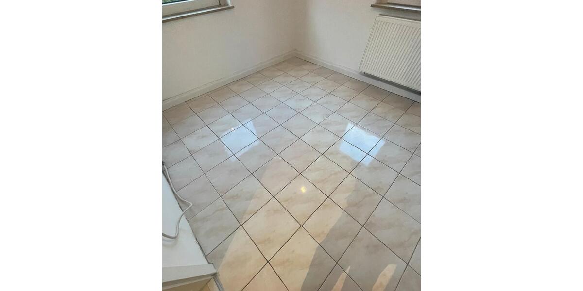 Etagenwohnung Plochingen - 3 Zimmer, 68 m&sup2;, 1.050&euro; | Angebot:25976165