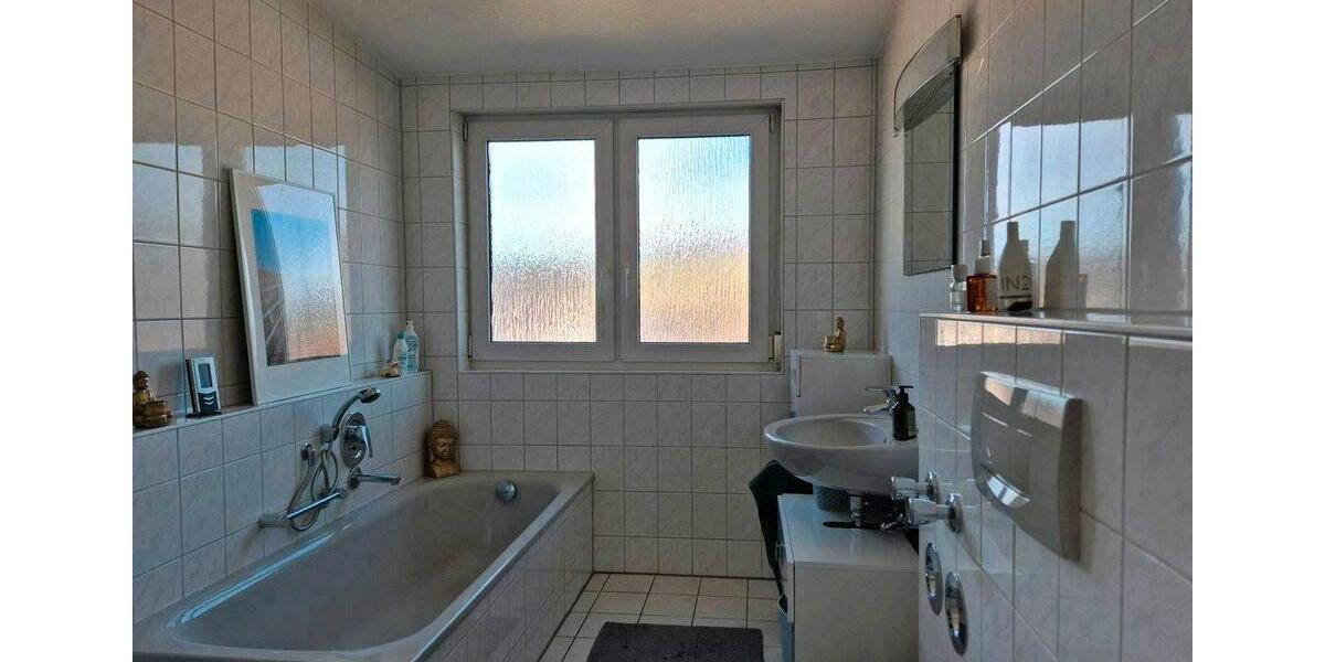 Dachgeschoßwohnung Remshalden - 2 Zimmer, 68 m&sup2;, 259.000&euro; | Angebot:26341062