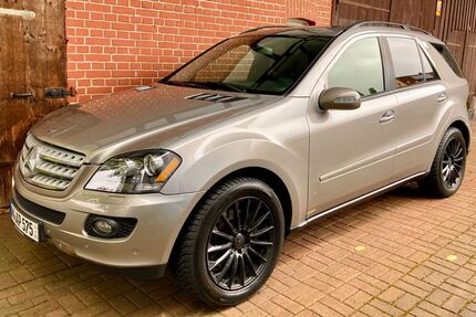 Mercedes-Benz ML 500 330.000 km 10.900 &euro; weinstadt 71384