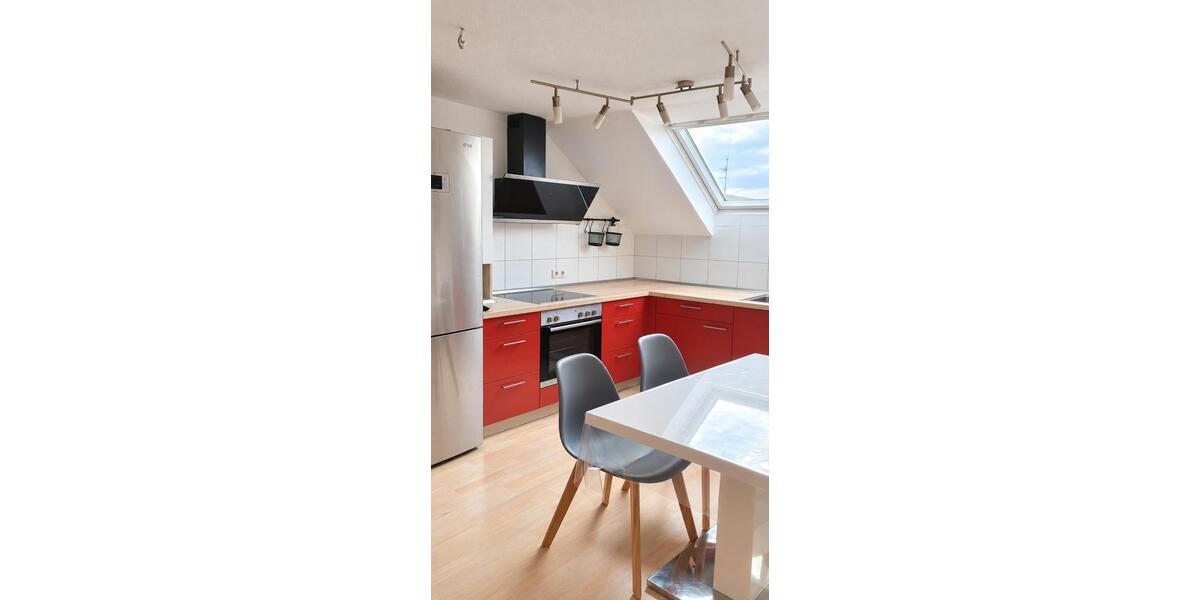 Dachgeschoßwohnung Ludwigsburg Hoheneck - 2 Zimmer, 64 m&sup2;, 830&euro; | Angebot:27584444