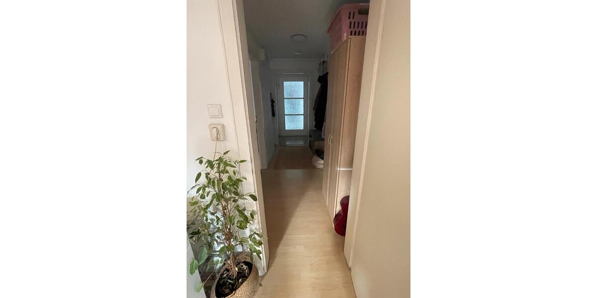 Dachgeschoßwohnung Stuttgart Stuttgart-West - 3 Zimmer, 50 m&sup2;, 1.200&euro; | Angebot:25328104