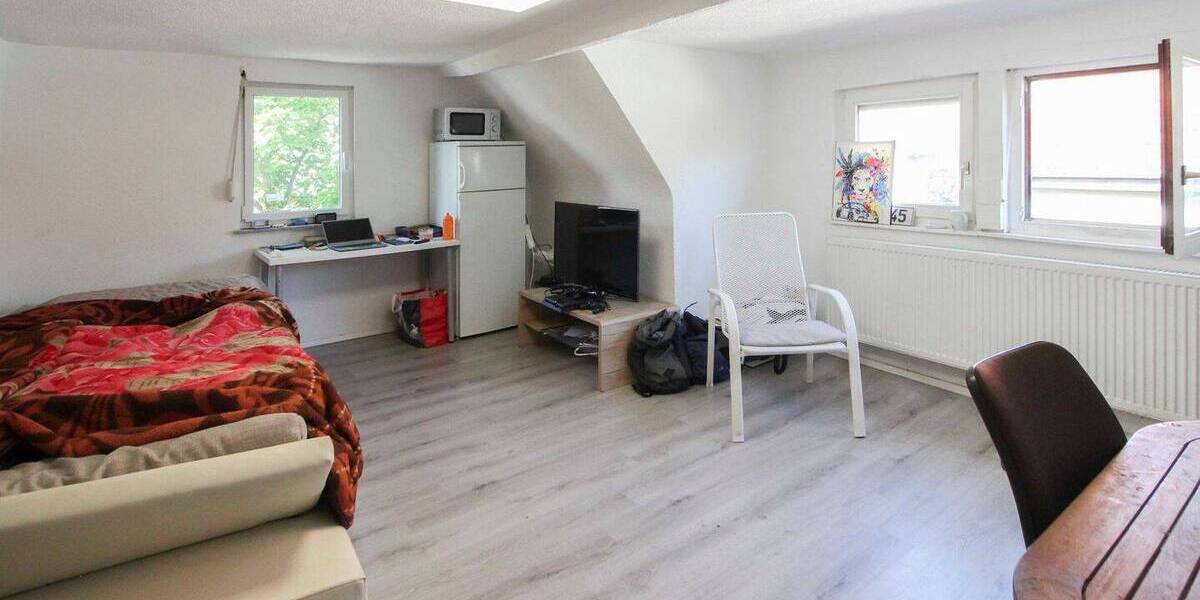 Doppelhaushälfte Stuttgart Weilimdorf - 7 Zimmer, 170 m&sup2;, 449.000&euro; | Angebot:26418230