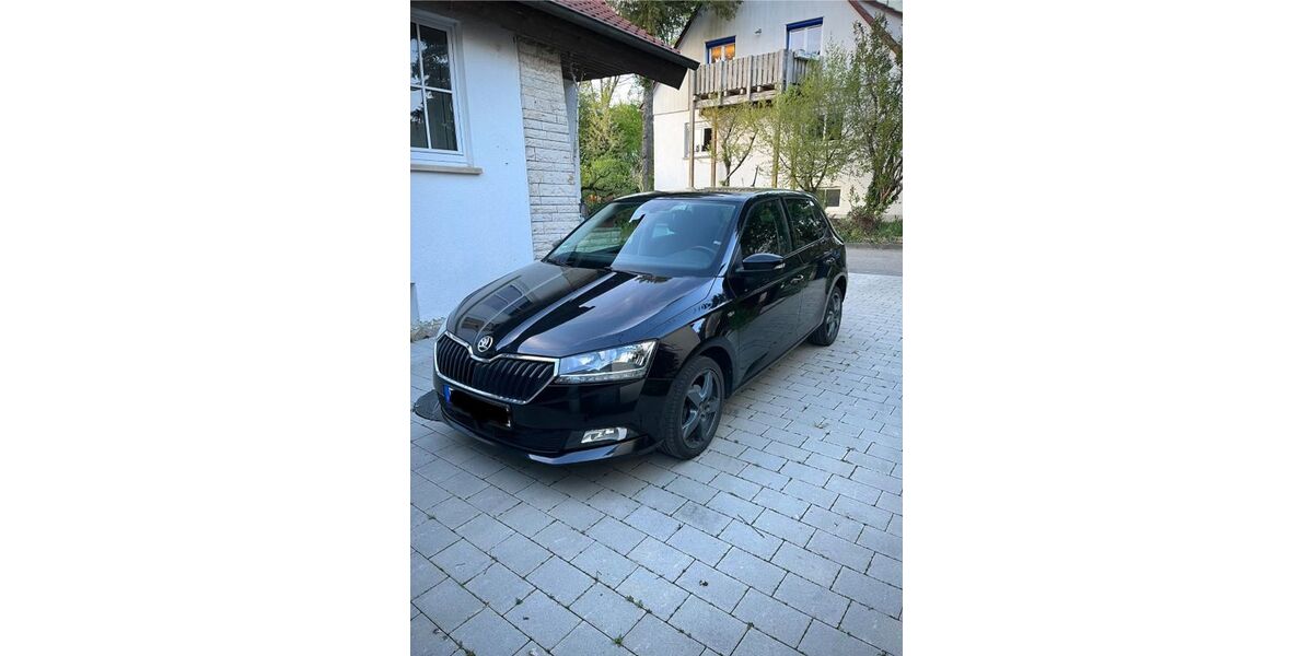 Skoda Fabia 103.000 km 8.600 &euro; Wendlingen 73240