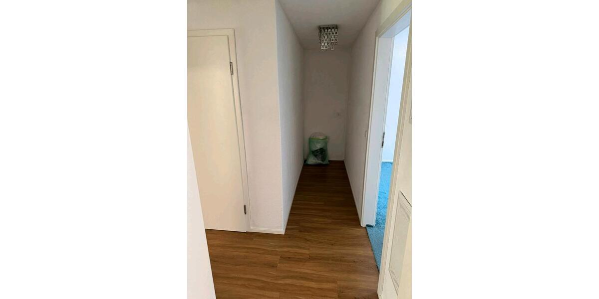 Etagenwohnung Schorndorf - 3 Zimmer, 67 m&sup2;, 1.300&euro; | Angebot:26343856