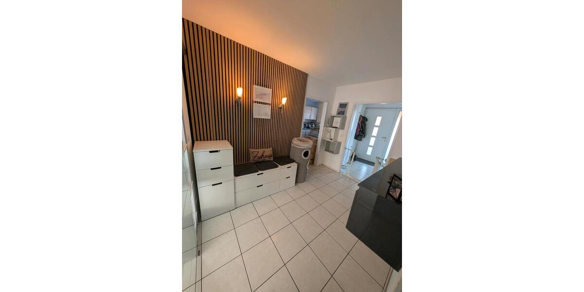 Einfamilienhaus Tiefenbronn - 6 Zimmer, 165 m&sup2;, 619.000&euro; | Angebot:25432956