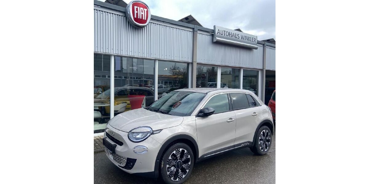 Fiat 600e 15.500 km 28.990 &euro; Asperg 71679