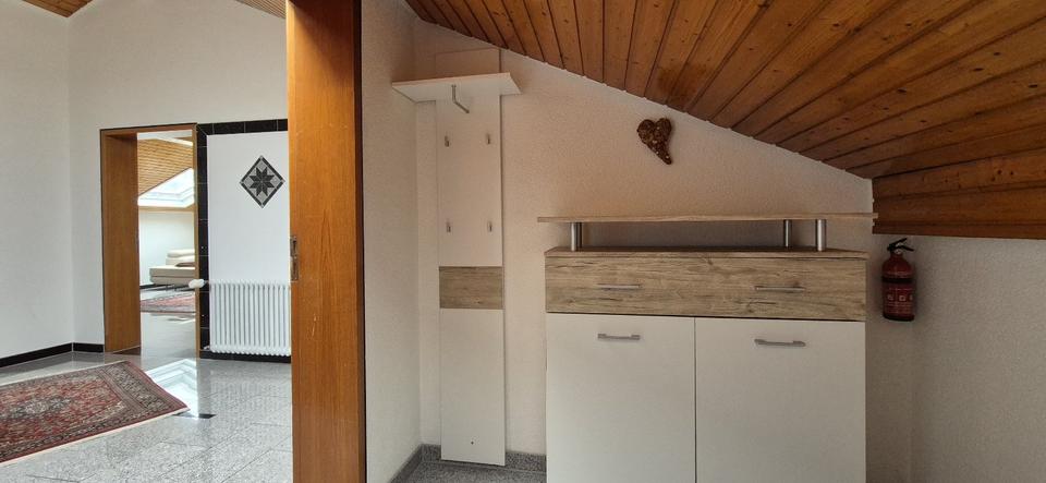 Dachgeschoßwohnung Nordheim - 4.5 Zimmer, 105 m&sup2;, 1.200&euro; | Angebot:27568269