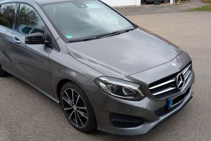 Mercedes-Benz B 180 93.000 km 12.800 &euro; Weissach im Tal 71554