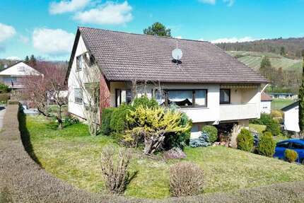 Haus Sachsenheim - 7 Zimmer, 192 m&sup2;, 395.000&euro; | Angebot:27126406